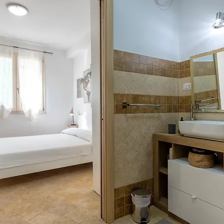 L'angolo Semesterbostad Porto Torres